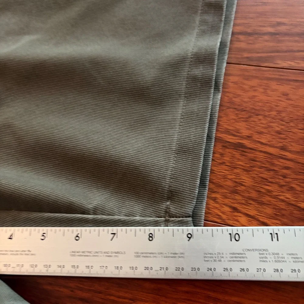 Billabong Submersibles Outsider Corduroy Hybrid Shorts Grey Mens Size 40